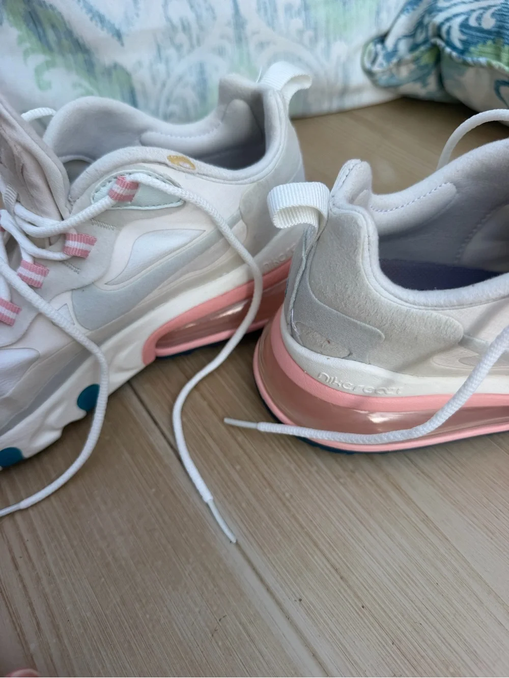 Nike air max